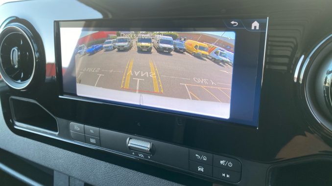 Mercedes-Benz Sprinter 315Cdi L3 Diesel Rwd 3.5t H2 Pro Van 9G-Tronic - Image 23